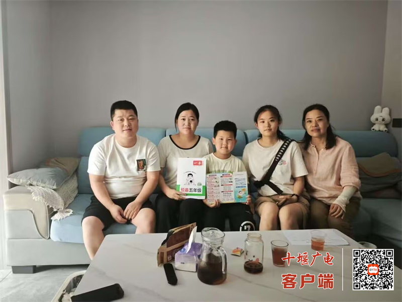 389486AD680FD1F4A5BD4CBB15368E58_副本