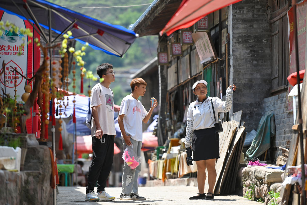 d3e4413e4314be94d00055a9714ba46d_quality,Q_80