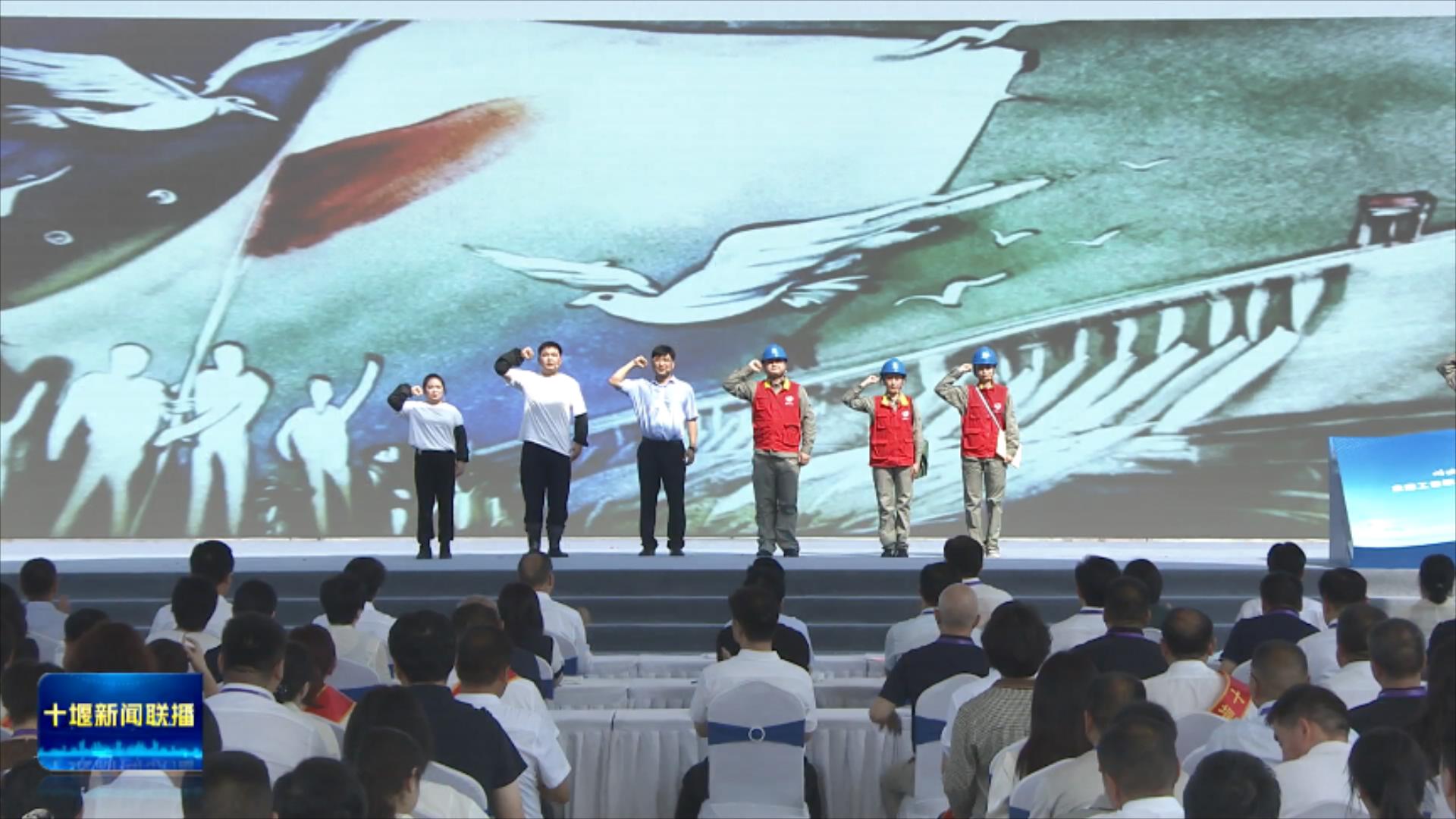 阅读经典好书  争当时代工匠.mp4_20250716_200443273