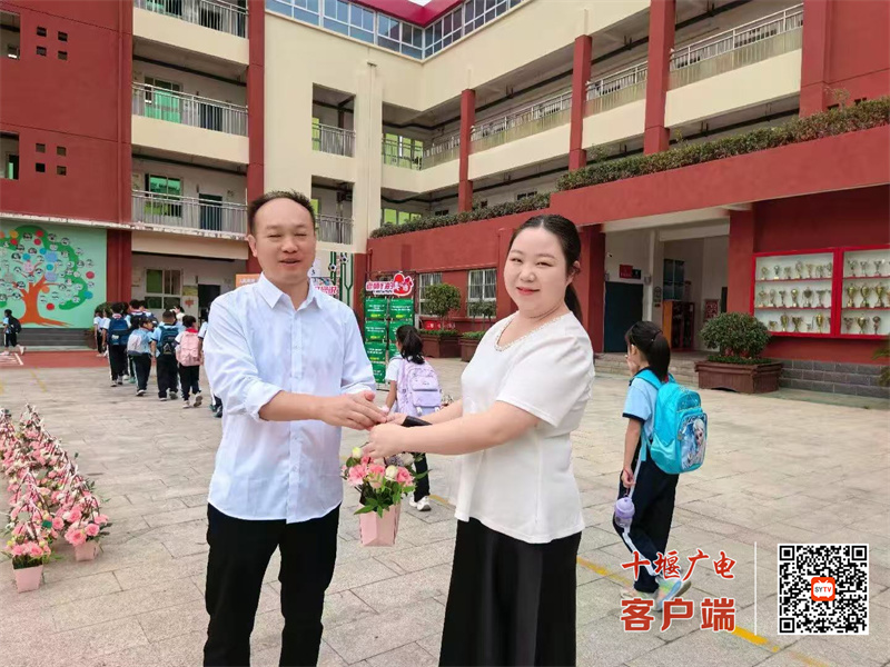 微信图片_20250910154415_167_107_副本