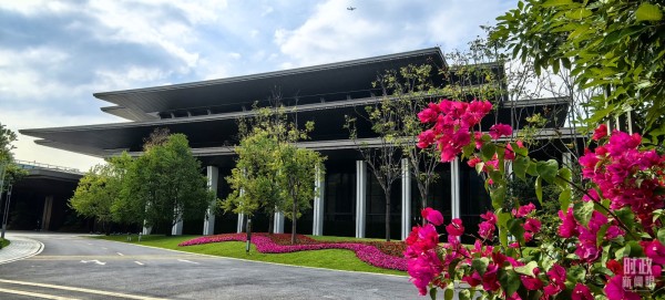 393884b1797542f4a54fa04a4ad61397