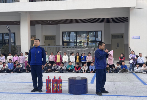 6c122ee96e80506f6f3f76e3b80940e4