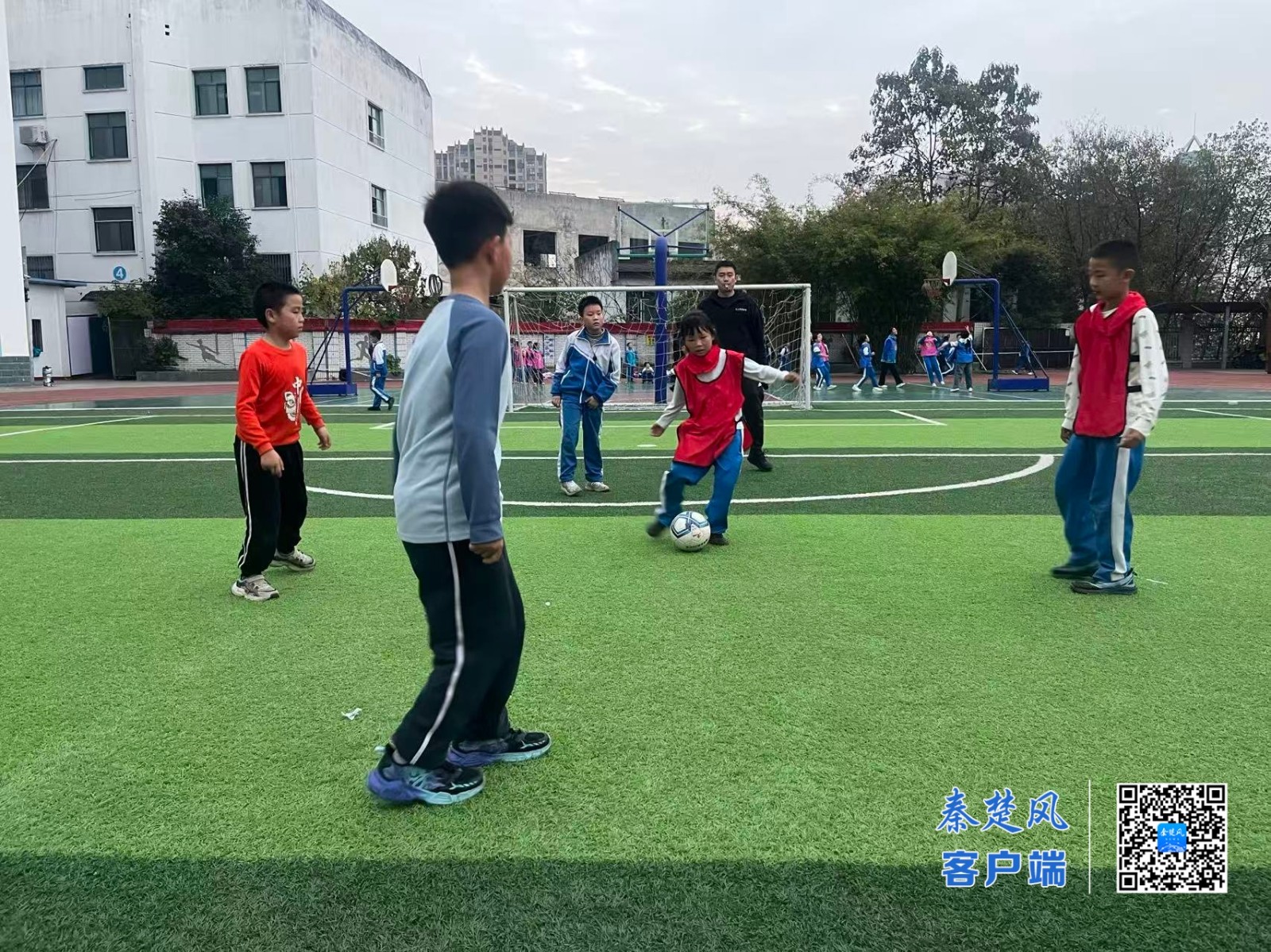 f328dbf6323bb00818f8ea12567abcf4