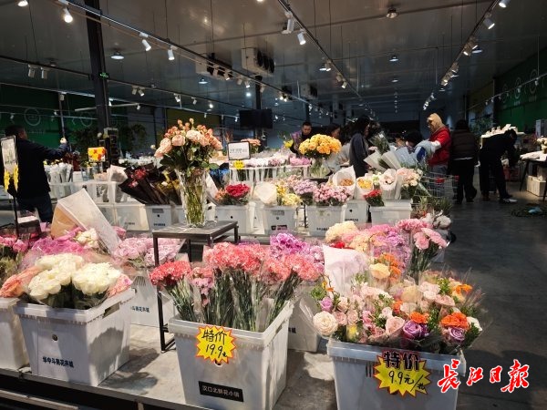 aec4441fcb6c75e156b3ccc7c28e297a