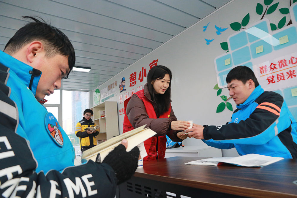 c640f22b26a7478d99177cb73f4a2317