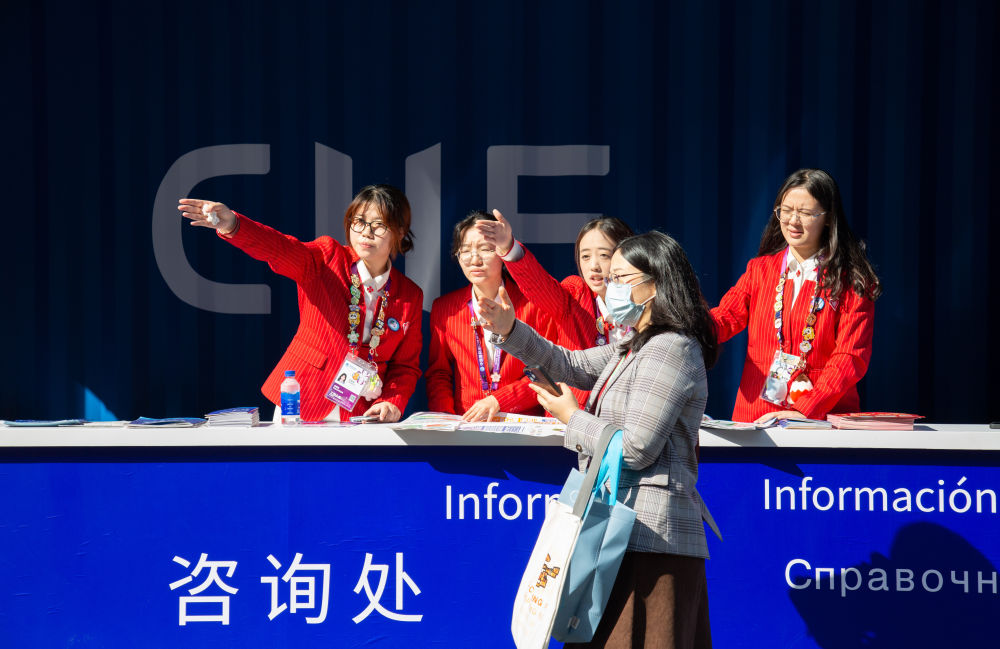 ca5956c2112e46cca477b61d3a3cc033