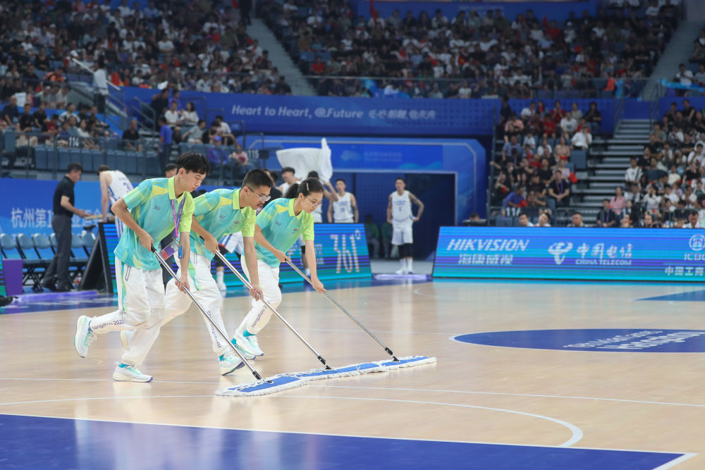 73d3e45b3ccc40448bb46505f6a761aa