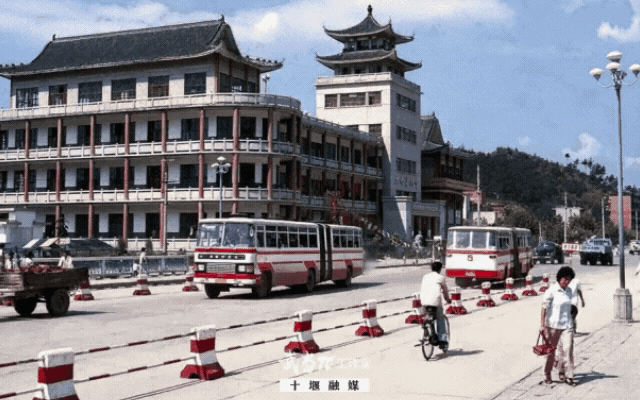 f30593e1017784844b1c4524054e66b1