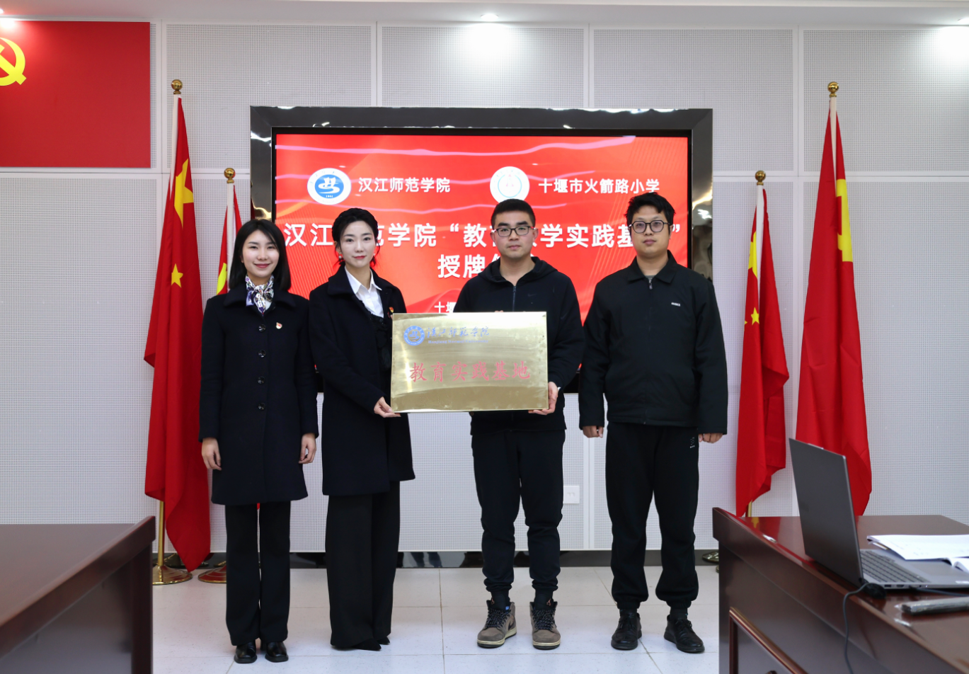 2b0292125de683e818966dcf30b42cec