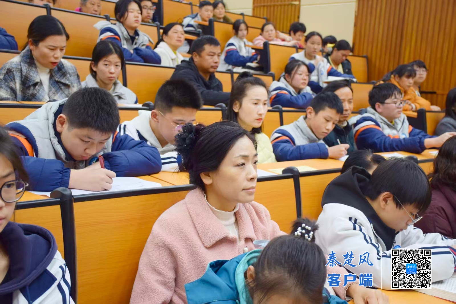 8b28bc9cb6398824ec7beb8cb724d7af