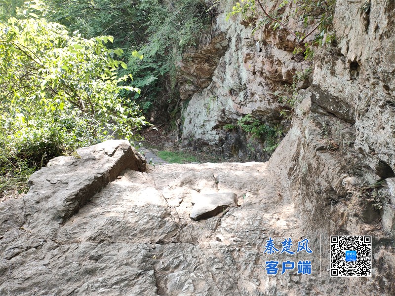 3.武当山东神道（玉虚岩至天津桥）