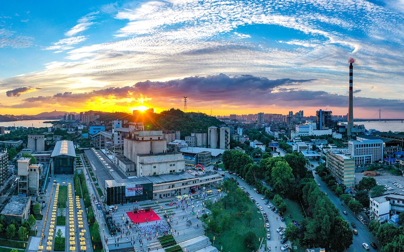 1724065809797374_content