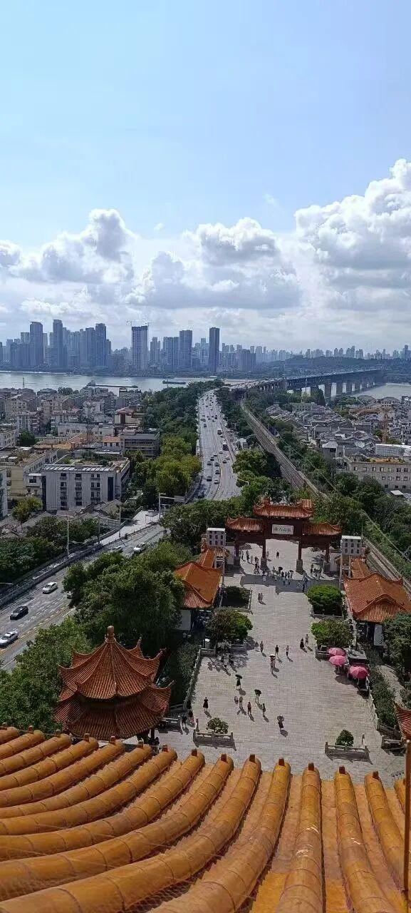 2e1d434e2fb5575fb9e207cd77694e57