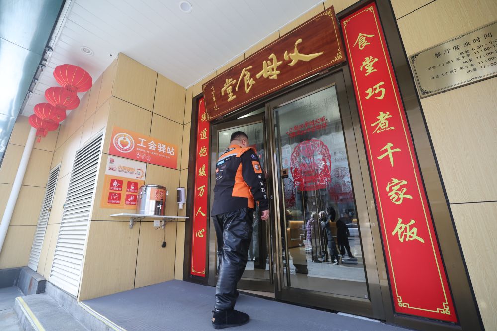 9f9cbcf5cda444db8b3d472571b52502