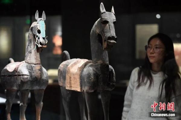 7279d8ea933a49529d00c775bf2c784e