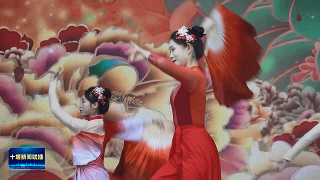 改 文艺汇演闹新春  红火热闹年味浓20262171555431