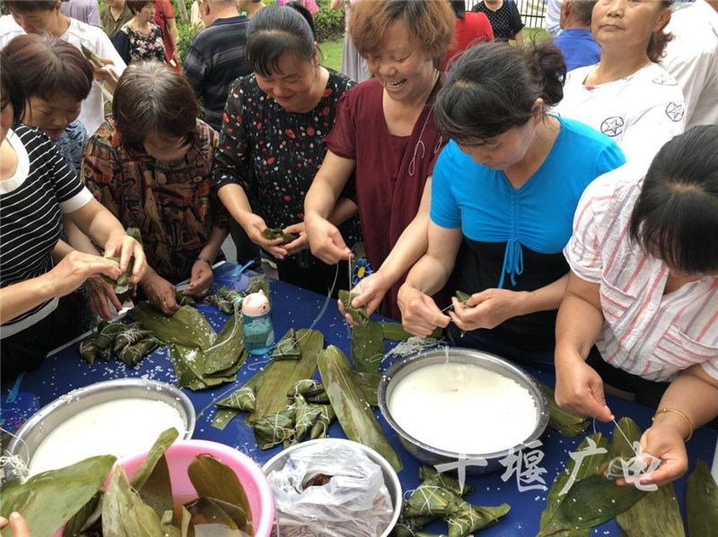 熊家湾村:情浓五月天 欢乐度端午